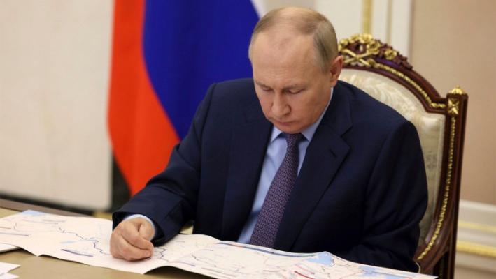 Vladimir Putin a introdus legea marțială în regiunile anexate din Ucraina