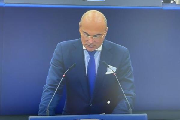 Rareș Bogdan, intervenție în Parlamentul European pe tema aderării României la Schengen. Video