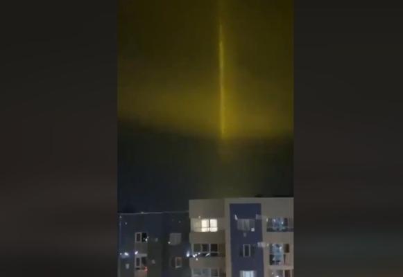 Un fenomen ciudat la granița dintre Rusia și Ucraina ridică suspiciunea folosirii unor arme noi. Video
