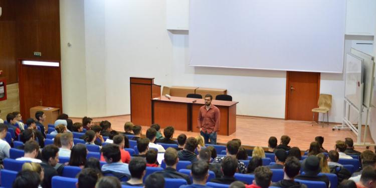 Curs online de formare a personalului didactic în vederea asigurării stării de bine la locul de muncă, la Universitatea Ovidius 