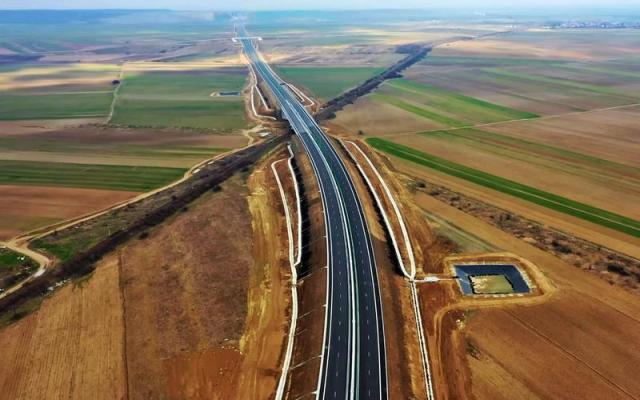 S-au blocat lucrările la Drumul Expres Craiova-Pitești: CNAIR, acuzații la adresa constructorului