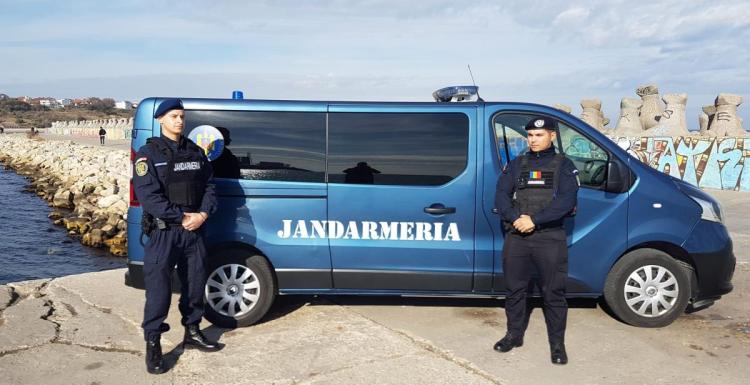 Jandarmii asigură ordinea la activitățile sportive din weekend