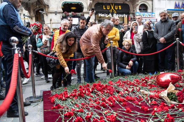  Atentat la Istanbul: Turcia 'respinge' condoleanţele SUA, pe care le acuză de 'susţinerea teroriştilor kurzi'