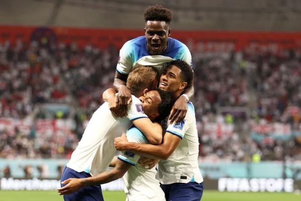 Fotbal - CM 2022: Anglia a surclasat Iranul cu 6-2