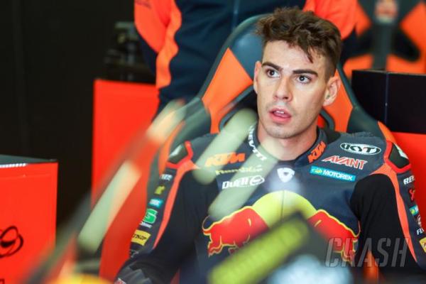 Moto2: Spaniolul Augusto Fernandez a cucerit titlul mondial la Valencia