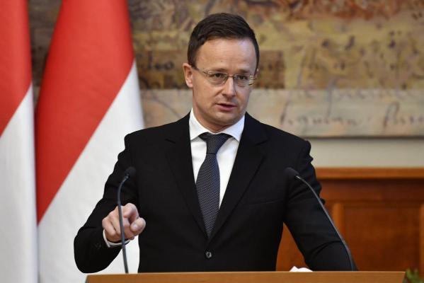 Ungaria ar putea fi exceptată de la plafonarea preţului petrolului rusesc 