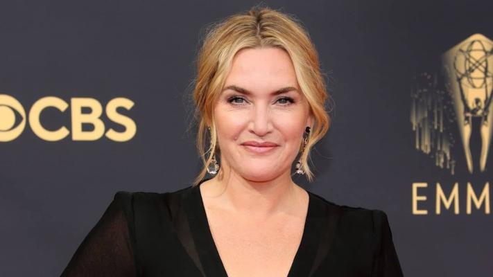 Kate Winslet ajută la costurile aparatului de susţinere în viaţă a unei fetiţe de 12 ani