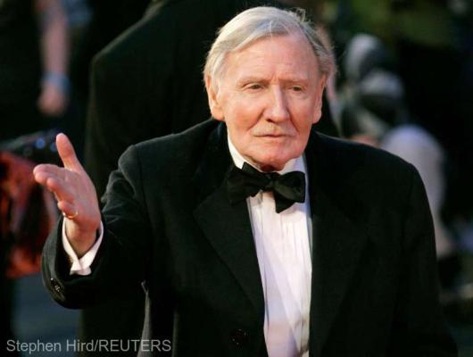  Veteranul actor britanic Leslie Phillips a murit la vârsta de 98 de ani