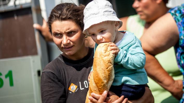 Alocațiile copiilor cresc de la 1 ianuarie cu 5,1%. Cei cu vârste între 2 și 18 ani vor primi 12 lei în plus