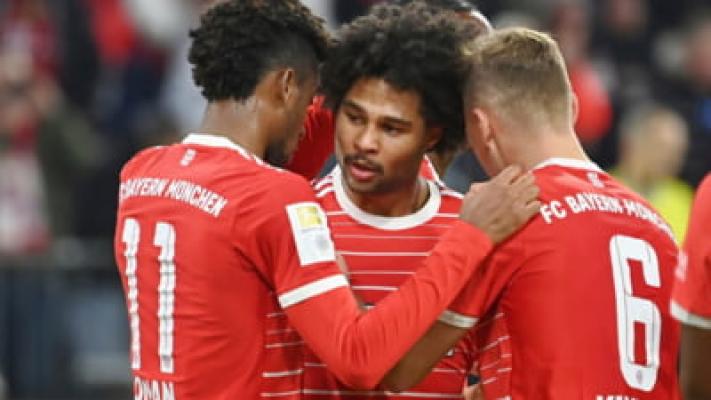 Începe „Cupa Mondială a Rușinii”. Cum a ajuns Campionatul Mondial de Fotbal din Qatar să numere acuzații de crimă, sclavie și corupție 