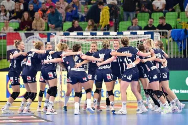 Handbal feminin: Norvegia, prima echipă calificată în semifinalele EURO 2022