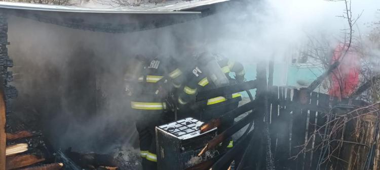 Incendiu într-o gospodărie din orașul Măcin