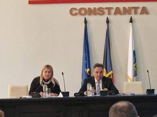 Reabilitarea și modernizarea Teatrului de Vară Mamaia, în atenția consilierilor județeni