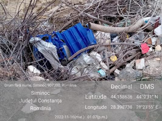 Aria naturală Fântânița- Murfatlar, transformată în groapă de gunoi 