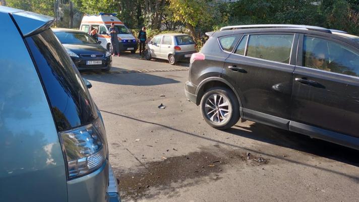 Trei mașini implicate într-un accident rutier, în Inel 2
