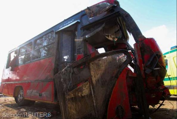12 persoane decedate într-un accident de autocar în apropiere de Hurghada