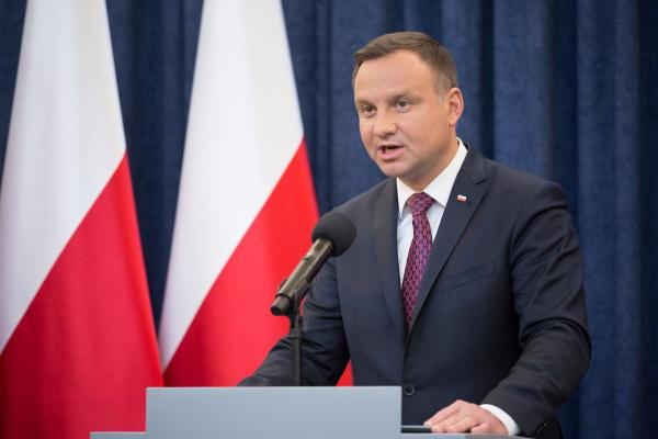 Preşedintele Poloniei acuză Bruxellesul: ”Vrea să provoace cu orice preţ o schimbare de putere în Polonia.”