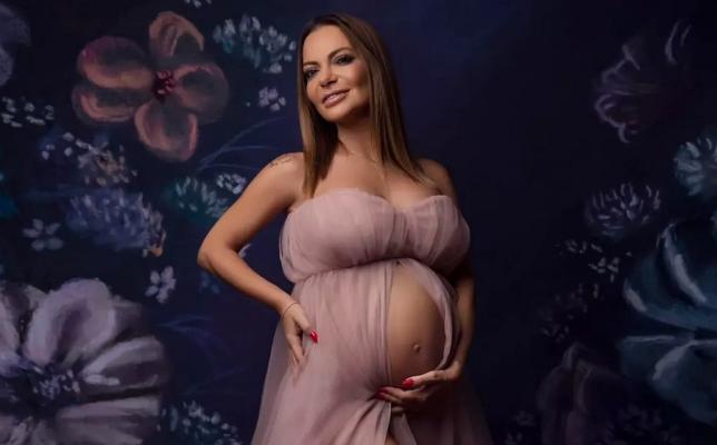 Andreea Antonescu a dezvăluit sexul bebelușului: „Te așteptăm cu nerăbdare”