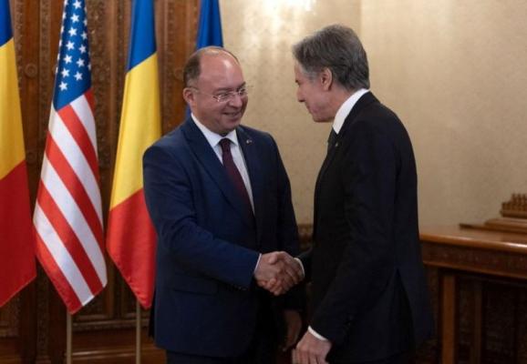 Ce se întâmplă cu vizele SUA pentru români, după discuțiile între Aurescu și Blinken