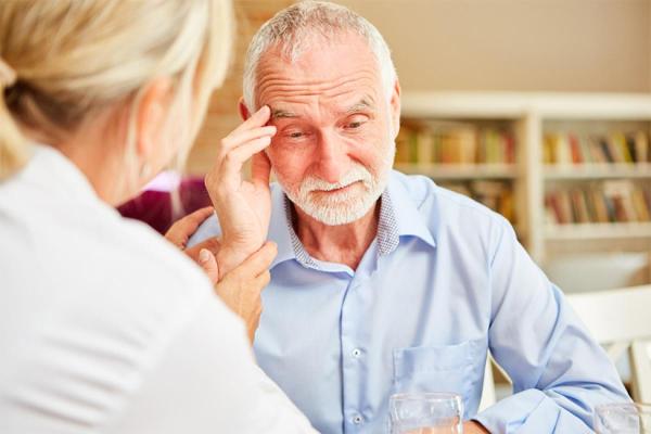 Studiu: 10% dintre adulţii vârstnici din Statele Unite suferă de demenţă