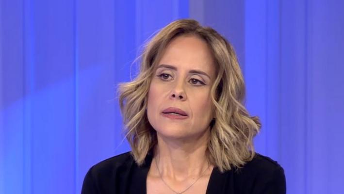 Nutriționistul Mihaela Bilic: Ciocolata și hotdogul sunt alimentele sănătoase de luat pe o insulă pustie