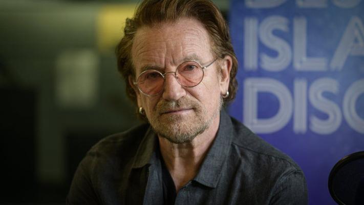 Bono, liderul grupului U2, şi-a lansat cartea de memorii