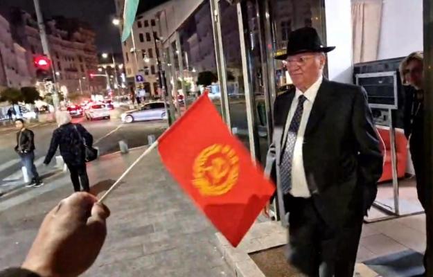 Mitică Dragomir șterge pe jos cu protestatarul Marian Ceaușeșcu: „Ce urmărești, mă, băiatule?“ Video