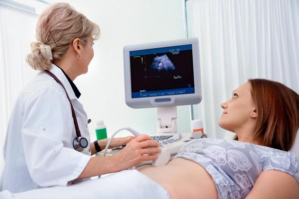 Ce analize și investigații sunt recomandate în timpul sarcinii?
