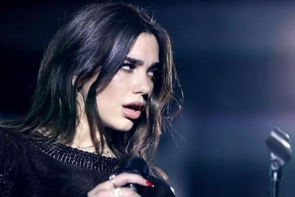 Dua Lipa şi-a lansat noul sigle, ''Houdini''