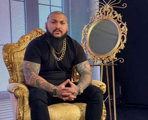 Planurile artistului, Dani Mocanu, cu privire la concertul din curtea vilei sale, încurcate în ultimul moment