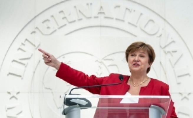 Jumătate din Uniunea Europeană va intra în recesiune