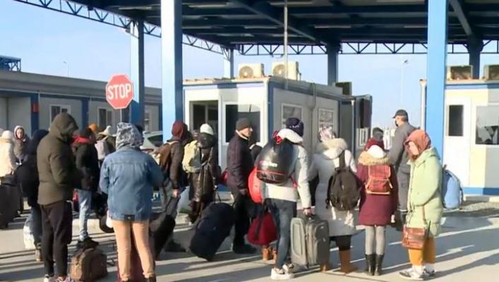 Ucraina și-a închis graniţele cu România şi Ungaria din cauza avariilor la rețeaua energetică 