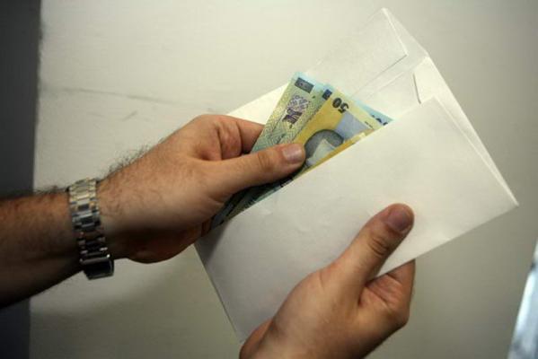 Şeful Punctului de Frontieră Sculeni, revoltat că în alte vămi se câştiga mai mult din şpagă