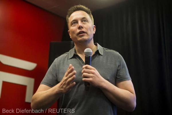 Elon Musk aleargă pe la bănci mai ceva ca românii la cămătari: are nevoie rapidă de bani 