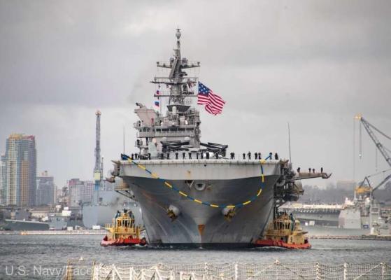 SUA: Nouă răniţi într-un incendiu la bordul portavionului USS Abraham Lincoln