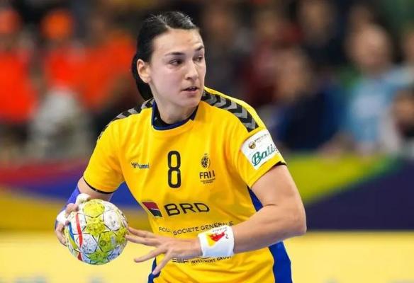 Handbal feminin: Neagu şi Pintea, candidate pentru echipa ideală a EURO 2022
