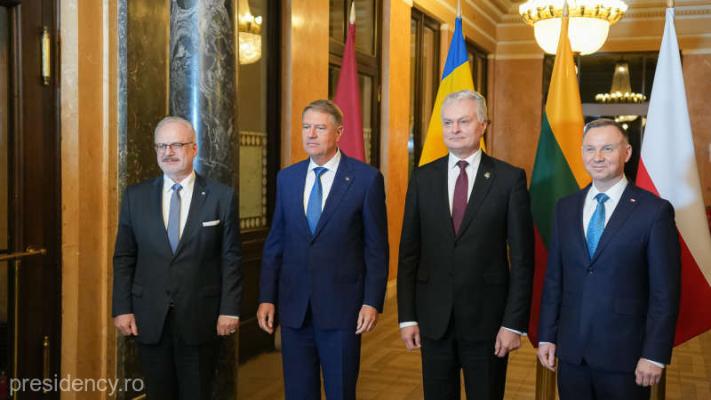 Declaraţie comună privind securitatea regională şi integrarea europeană, semnată de preşedinţii României, Lituaniei, Letoniei şi Poloniei