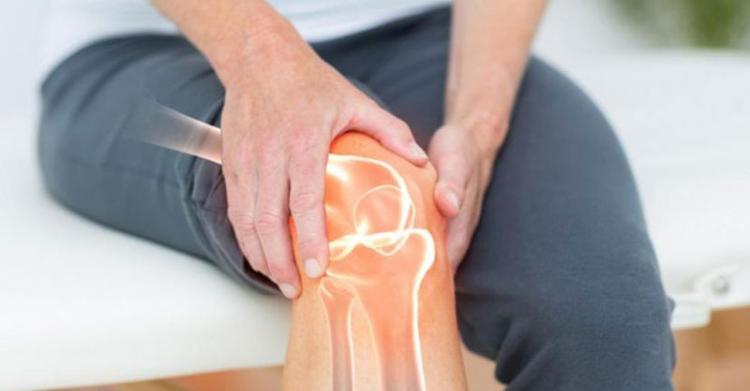 Alimentele care agraveaza artritele: de la lactate la dulciuri. Ce ar trebui evitat