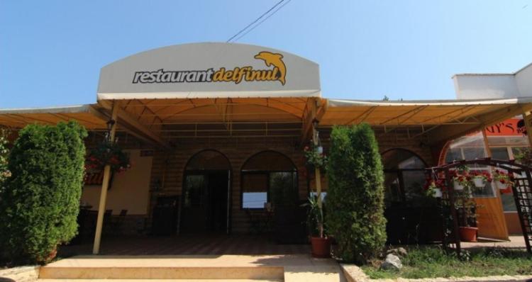 Atentat la sănătatea publică! Restaurantul Delfinul, închis de OPC. Video