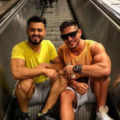 Jador s-a iubit cu o fată sub ochii lui Bogdan Mocanu? Prietenia lor nu mai are nicio limită! 