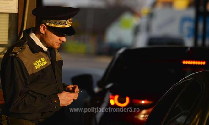 Trafic intens la frontieră; s-a lăsat și cu amenzi