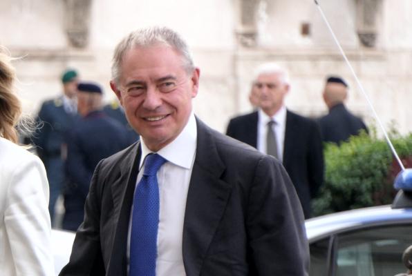 Autorităţile italiene spun că există mai mulţi ofertanţi interesaţi de o rafinărie Lukoil din Sicilia