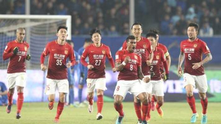 După ce a dominat timp de aproape un deceniu fotbalul chinez, Guangzhou FC a retrogradat în liga secundă