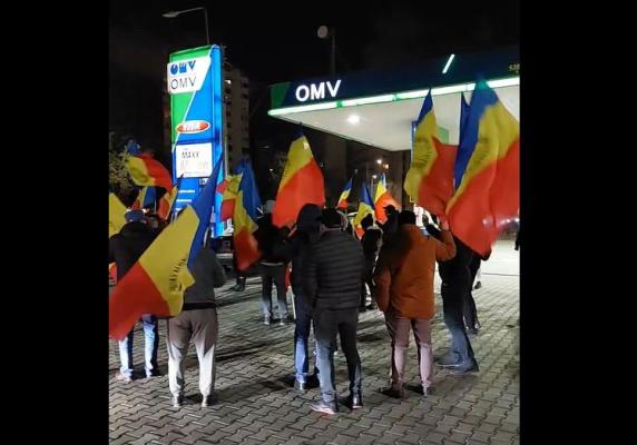 Un nou protest al constănțenilor, la benzinăria OMV de pe Aurel Vlaicu. Video