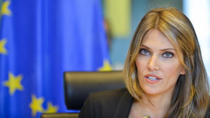 Qatargate: Fosta eurodeputată Eva Kaili urmează să fie mutată vineri în arest la domiciliu