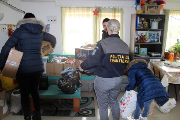 Daruri pentru nevoiași din partea Poliției de Frontieră Negru-Vodă