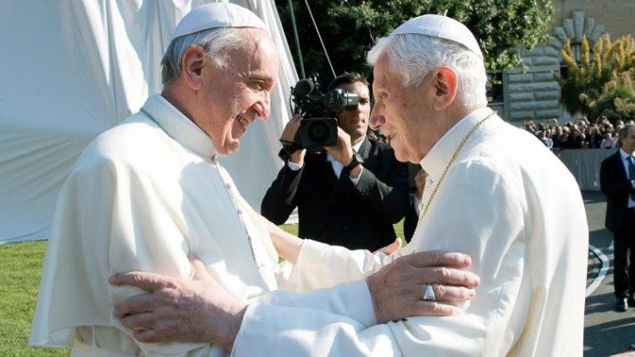 Cum se vor desfășura funeraliile Papei Benedict al XVI-lea. Vaticanul a făcut anunțul oficial