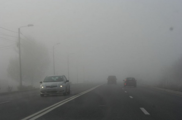 Atenție! Este ceață densă pe autostradă!