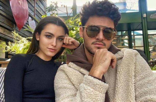 Surpriză colosală! Mario Fresh, iubitul Alexiei Eram, a spart pușculița pentru părinții lui