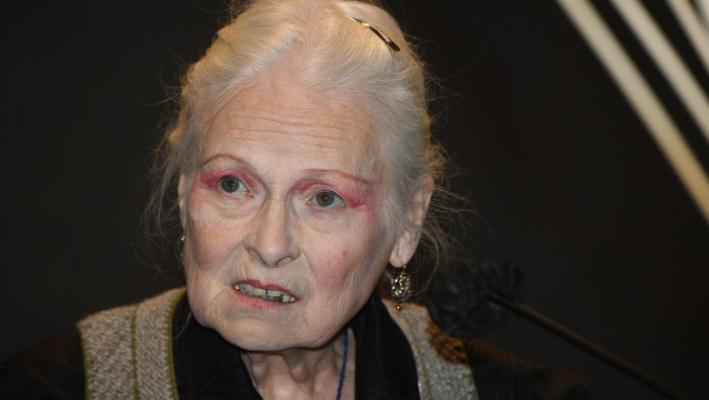 A murit creatoarea de modă Vivienne Westwood
